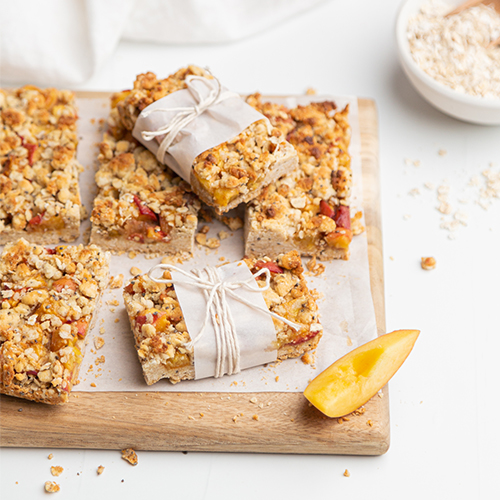 OATY PEACH BREAKFAST BARS