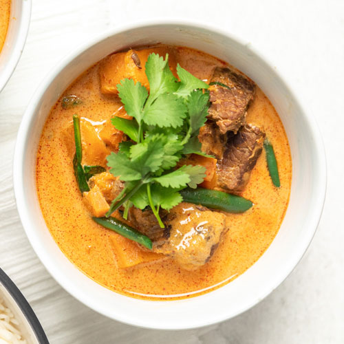 Red curry clearance paste beef