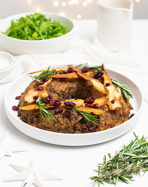 Vegan nut roast