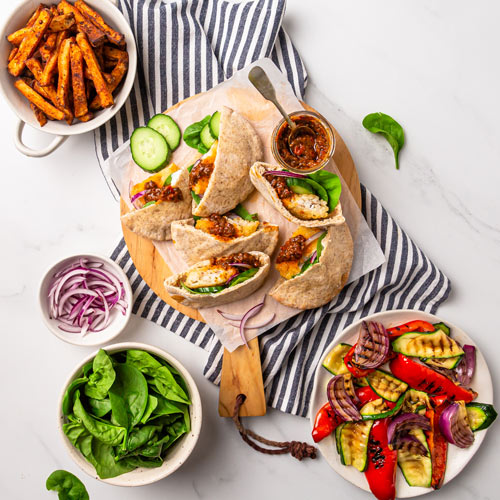 Crumbed Fish And Tomato Pesto Pita Pockets | New World